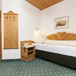 & Alpenresidenz Viktoria 4*