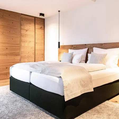 Lägenhetshotell & Alpenresidenz Viktoria Neustift im Stubaital