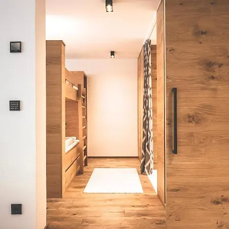 Lägenhetshotell & Alpenresidenz Viktoria 4*