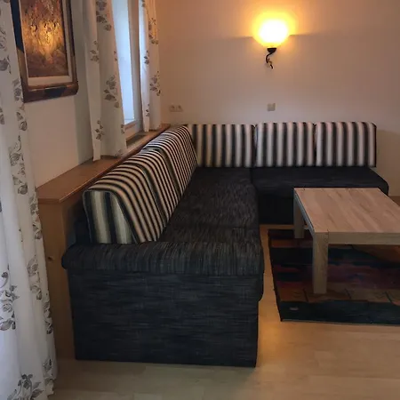 & Alpenresidenz Viktoria Апарт-отель Нойштифт-им-Штубайталь