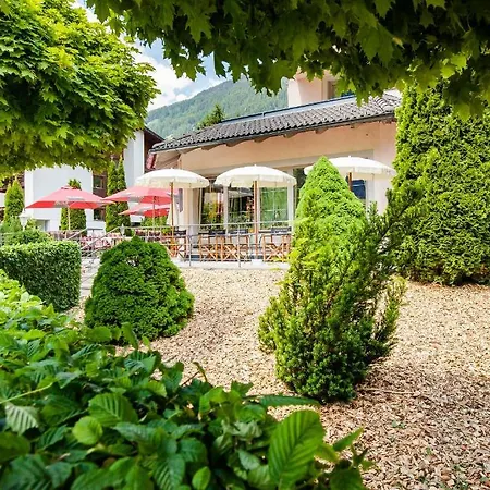 & Alpenresidenz Viktoria ノイシュティフト・イム・シュトゥーバイタール