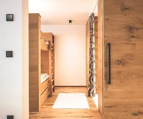 Aparthotel & Alpenresidenz Viktoria 4*