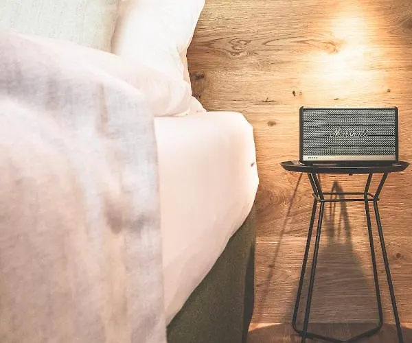 Aparthotel & Alpenresidenz Viktoria 4*