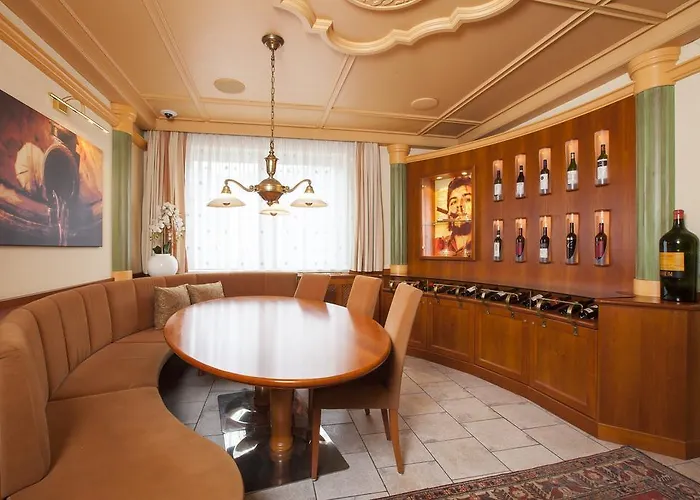 Aparthotel & Alpenresidenz Viktoria 4*