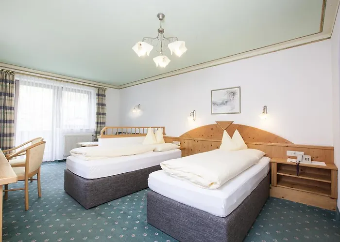 Aparthotel & Alpenresidenz Viktoria 4*