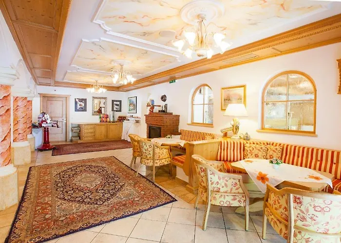 Apartahotel & Alpenresidenz Viktoria Neustift im Stubaital