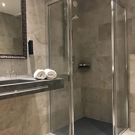 & Alpenresidenz Viktoria 4* Нойштифт-им-Штубайталь