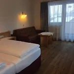 & Alpenresidenz Viktoria Neustift im Stubaital