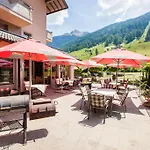 & Alpenresidenz Viktoria Aparthotel Neustift im Stubaital