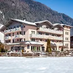 & Alpenresidenz Viktoria Aparthotel Neustift im Stubaital